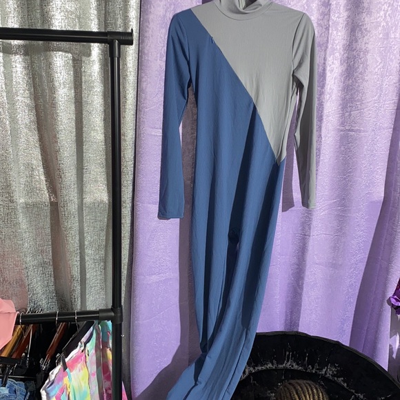 Stylish Jumpsuit - Picture 3 of 3